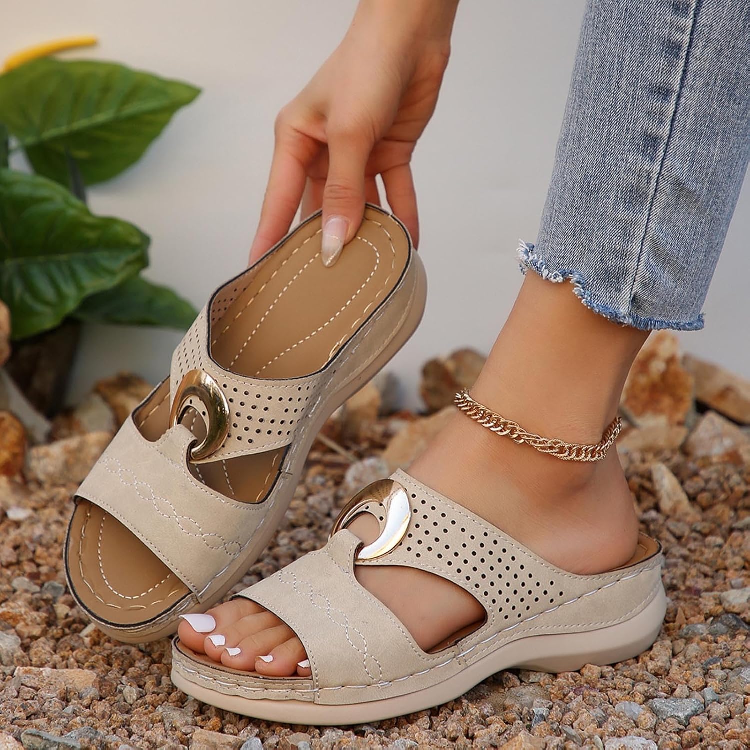 Ericka | Lightweight Support Sandals
