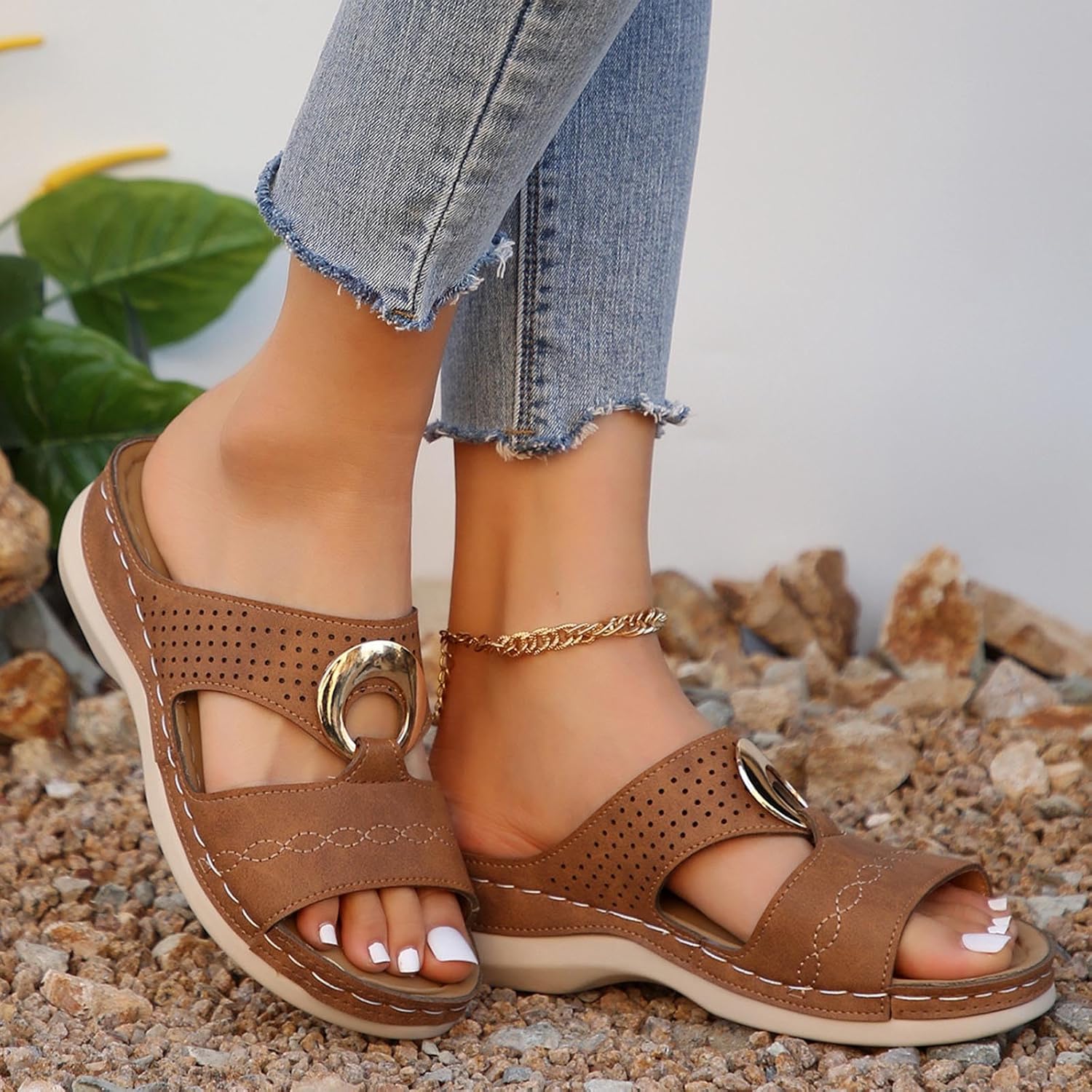 Ericka | Lightweight Support Sandals