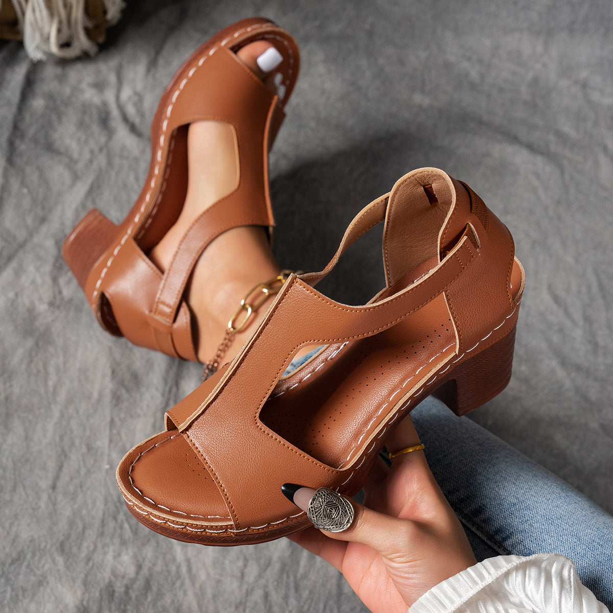 Anne | Supportive Heel Sandals
