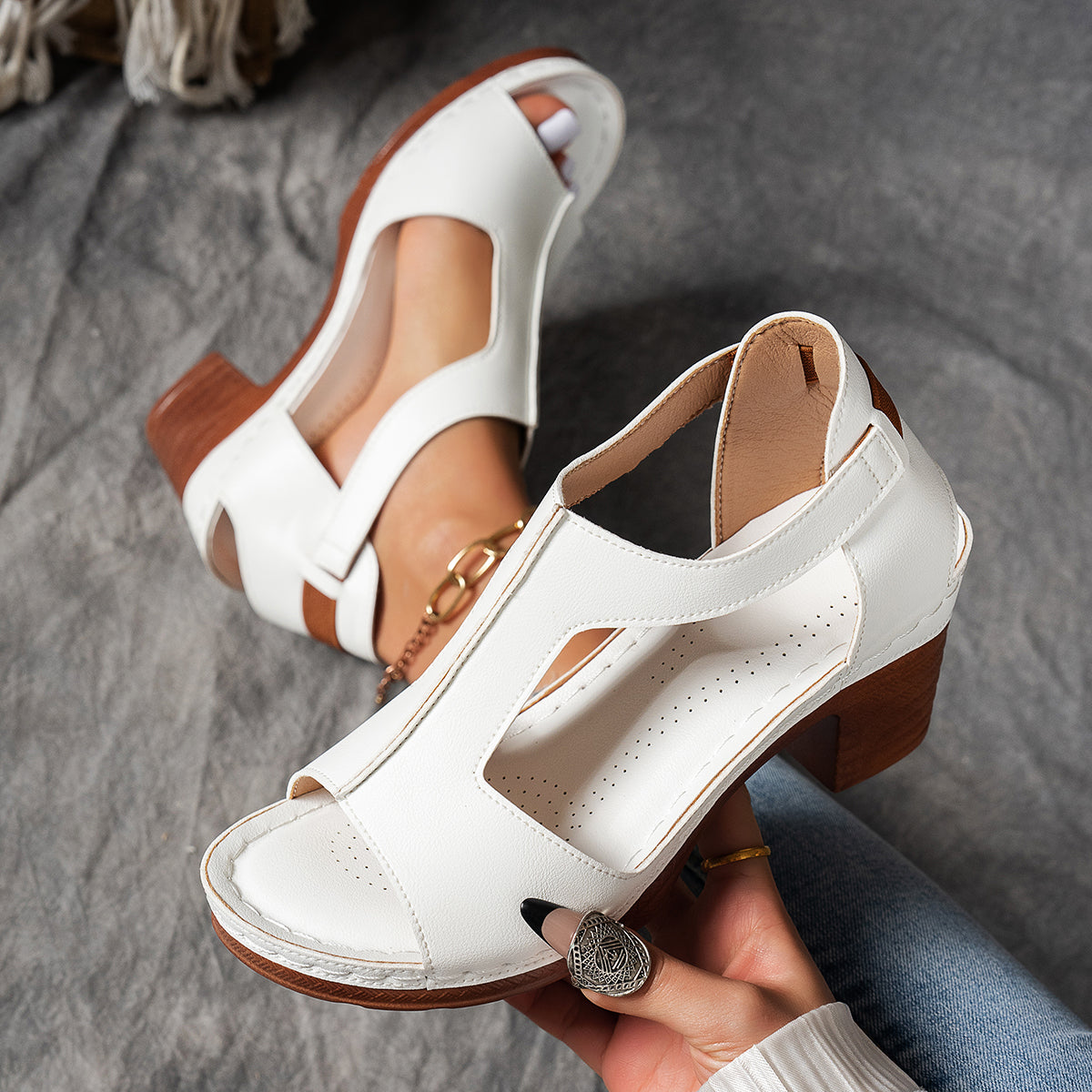 Anne | Supportive Heel Sandals