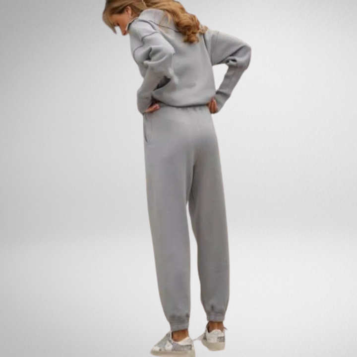 Zaylee | Modern Zip-Up Sweater & Joggers Set