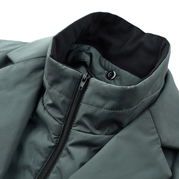 Tim | Sharp Focus Urban Windbreaker